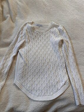 Women's Cream Cable Knit Sweater - Lightweight Long Sleeve